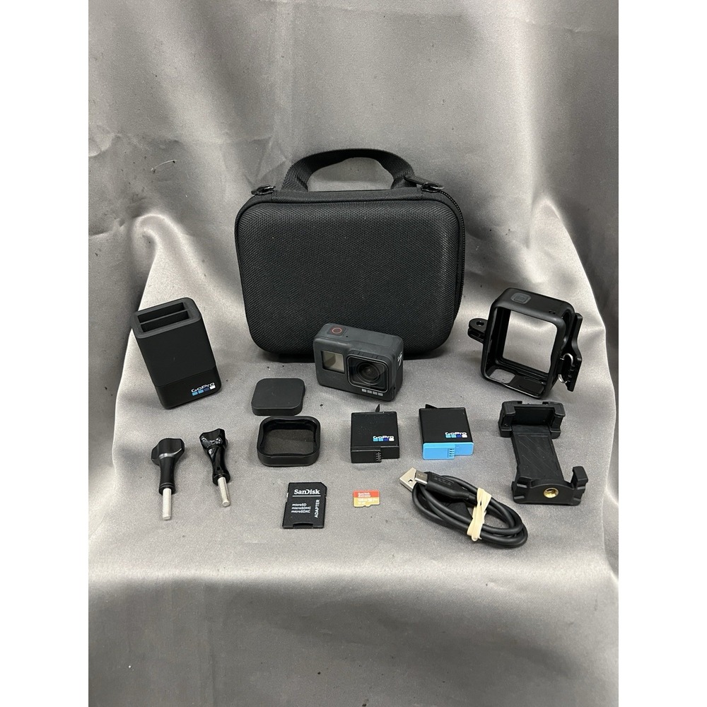 GoPro HERO 7 Black Action Camera with 2 Batteries & Charger 128GB Card Carry Bag